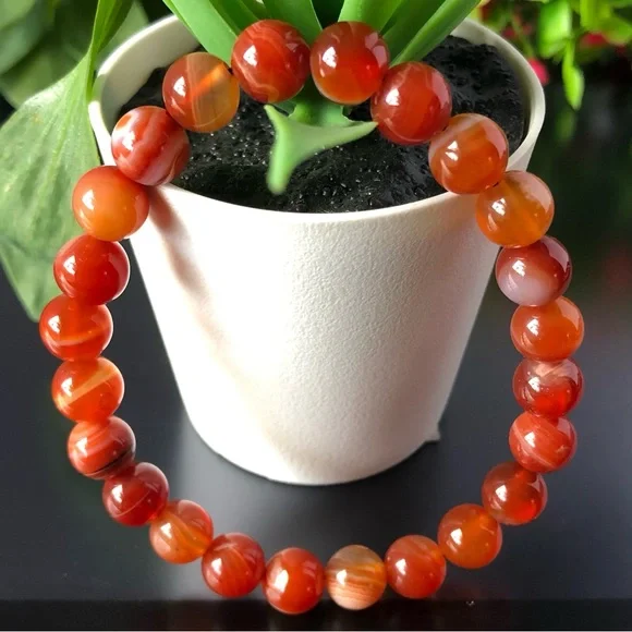 Red Agate 8mm Natural Stone Beads Stretchable Bracelet - Picture 2 of 3